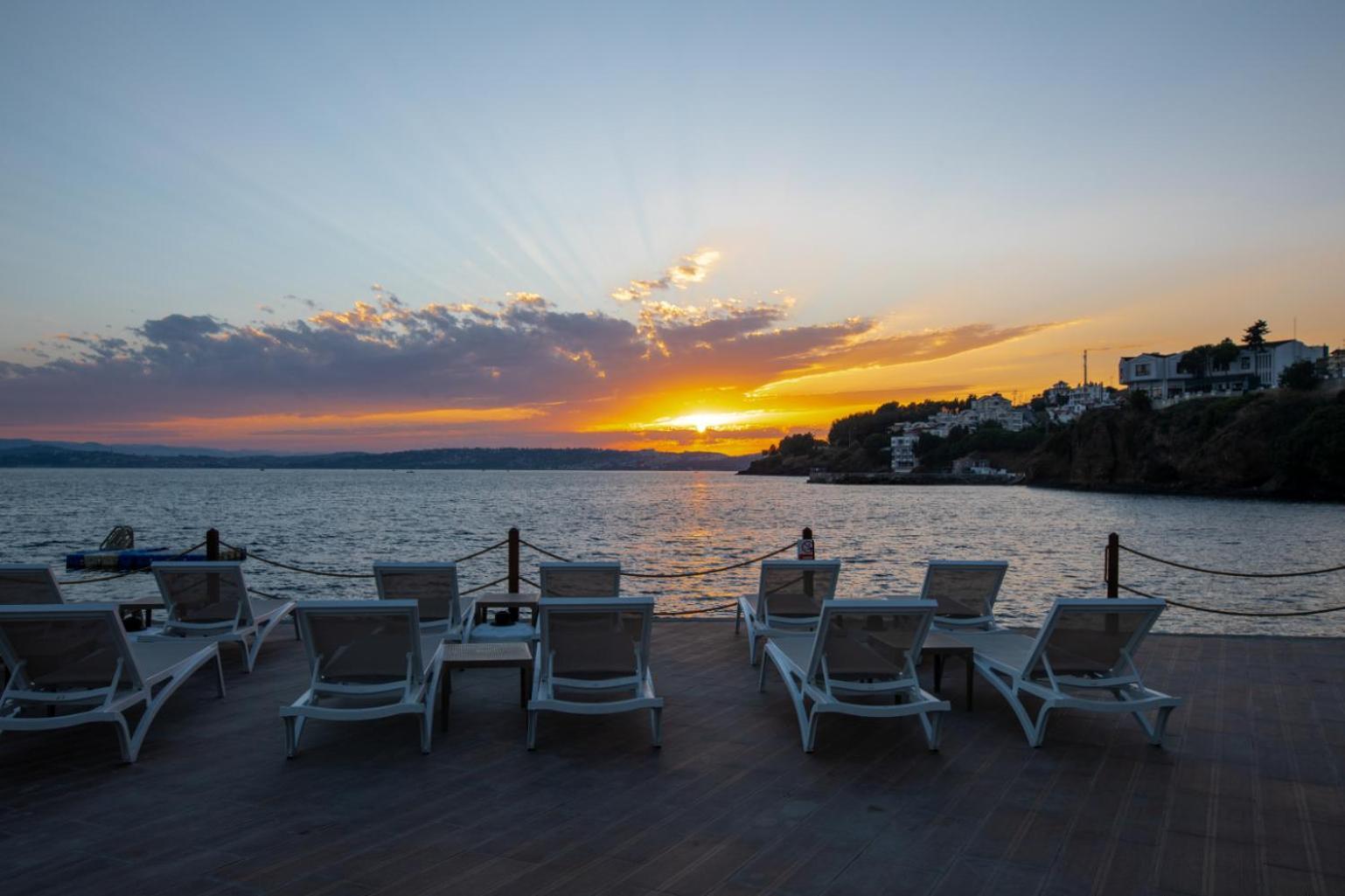 Vira Otel Suites Sinop Exterior foto
