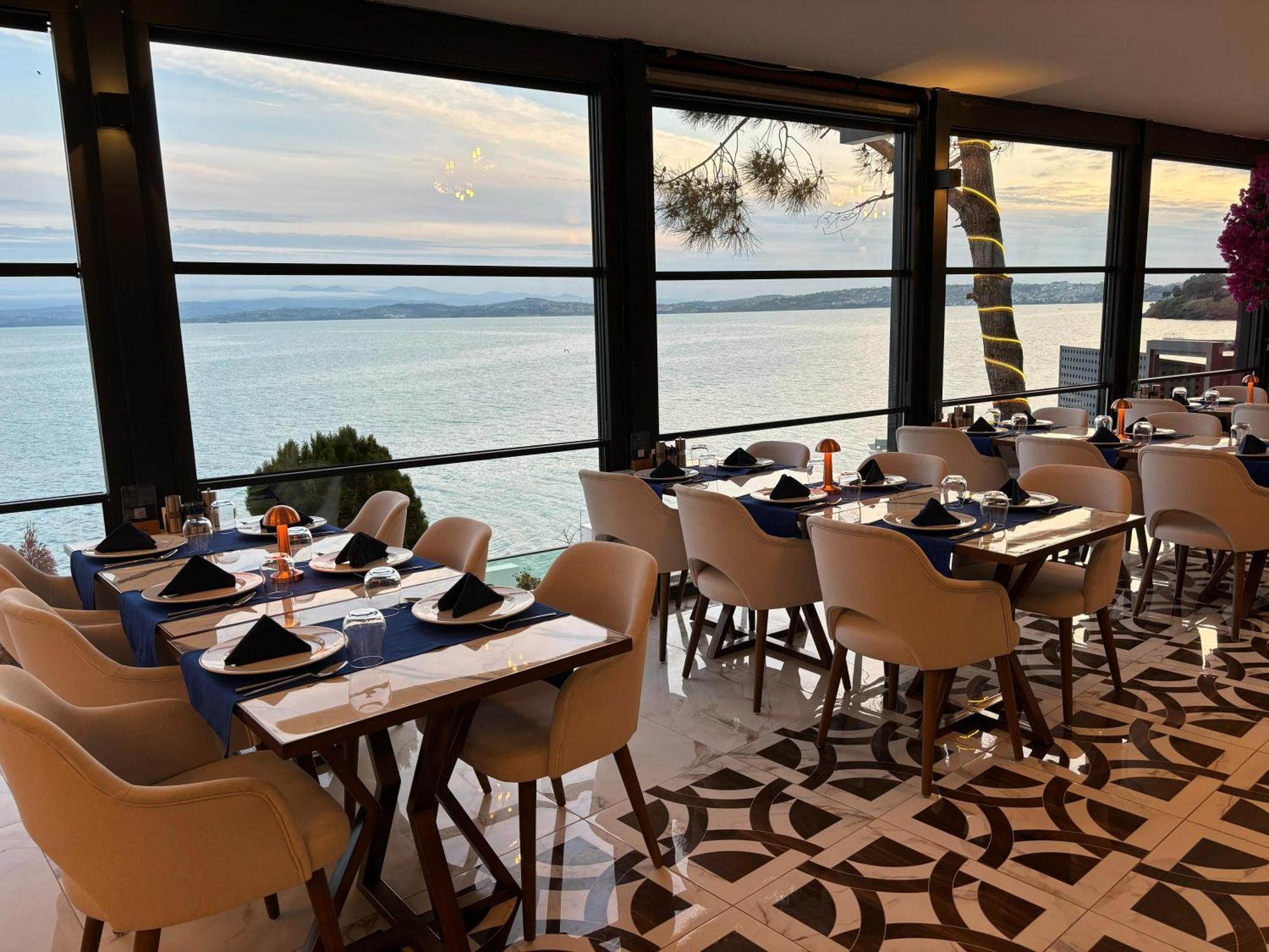 Vira Otel Suites Sinop Exterior foto